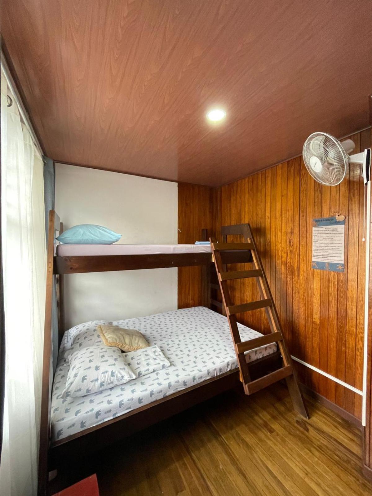 Hostel Casa Mar ลิเบเรีย ภายนอก รูปภาพ